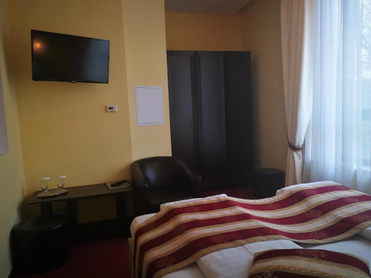 Salis Hotel & Medical Spa Turda Extérieur photo
